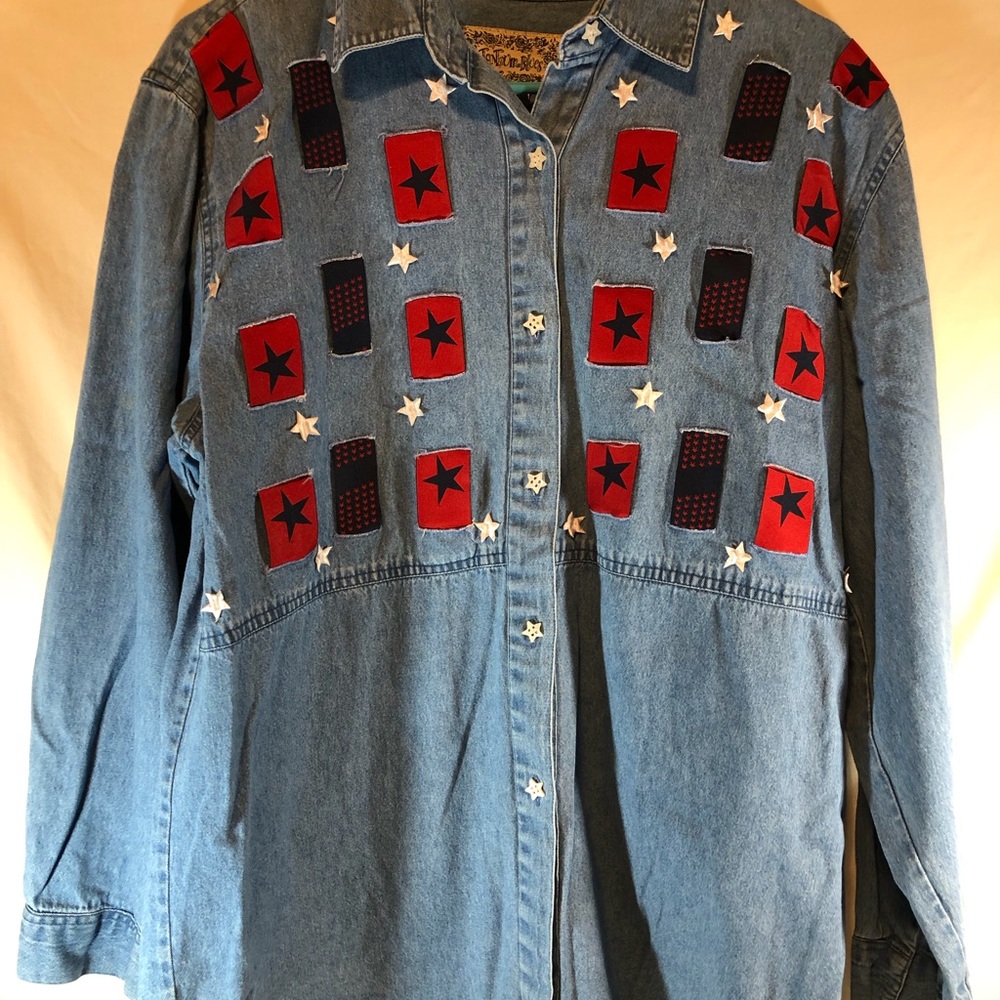 Vintage Tantrum Blues Blue jean button down shirt /stars patterned shirt M